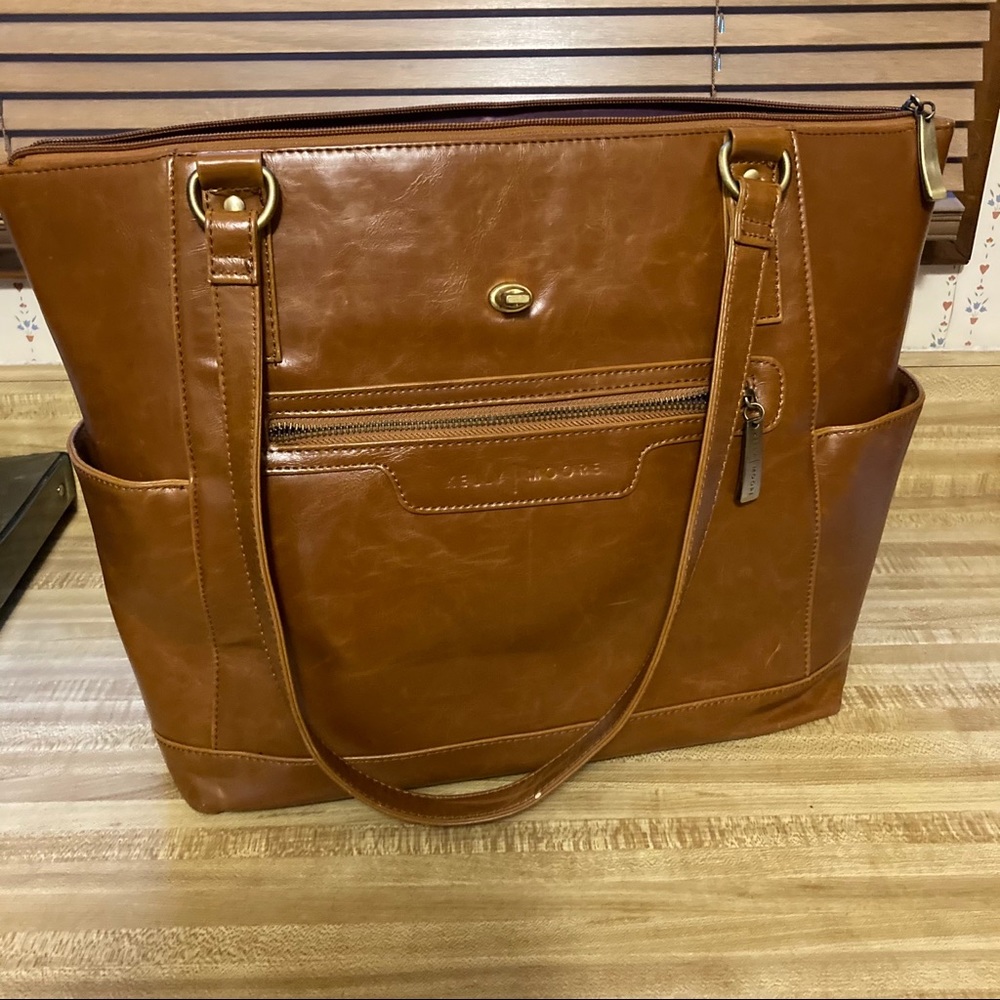 Kelly Moore camera/laptop bag